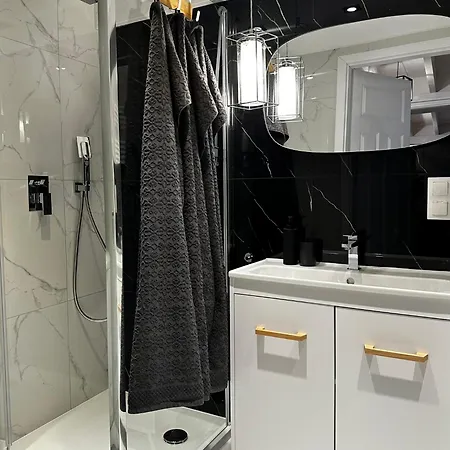 Jelonka * يلينيا غورا