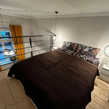 Jelonka * يلينيا غورا