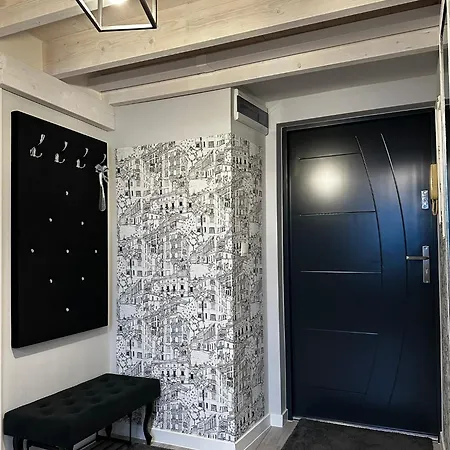 Jelonka شقة يلينيا غورا